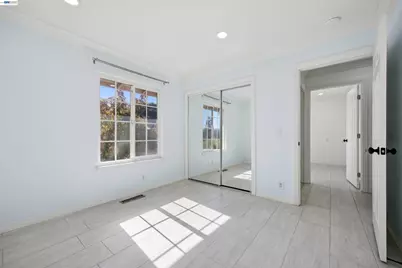 3247 Round Hill Drive, Hayward, CA 94542 - Photo 27