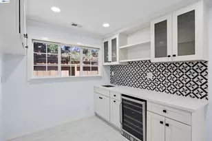 3247 Round Hill Dr, Hayward, CA 94542 - Photo 39