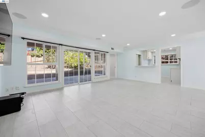 3247 Round Hill Drive, Hayward, CA 94542 - Photo 33
