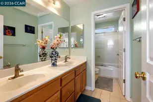 1615 Laurelbrook Dr, Tracy, CA 95377 - Photo 37