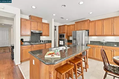 630 Klein Ave, Vallejo, CA 94592 - Photo 17