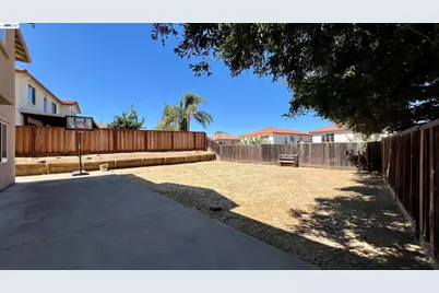 1913 Mount Stakes Ct, Antioch, CA 94531 - Photo 39