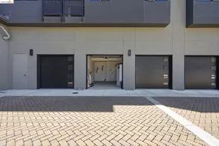 10300 San Pablo Ave, El Cerrito, CA 94530 - Photo 31