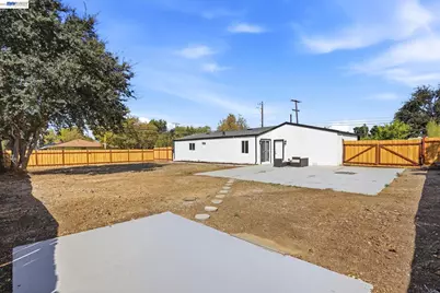 3200 Sheffield Pl, Concord, CA 94518 - Photo 31