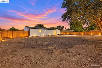 3200 Sheffield Pl, Concord, CA 94518 - Photo 25