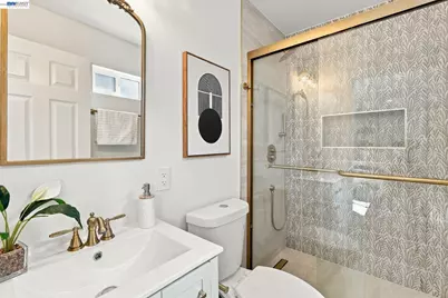 3200 Sheffield Pl, Concord, CA 94518 - Photo 15