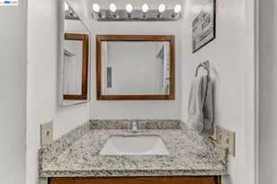 665 Dartmore Ln, Hayward, CA 94544 - Photo 17