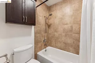 322 Hanover Ave, Oakland, CA 94606 - Photo 35