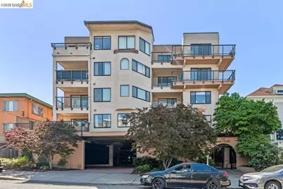 322 Hanover Ave #212, Oakland, CA 94606 - Photo 37