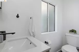 2081 Bonar St, Berkeley, CA 94702 - Photo 19