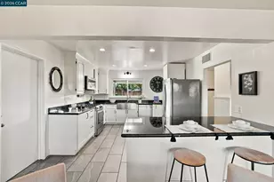 3961 Mulberry Dr, Concord, CA 94519 - Photo 9