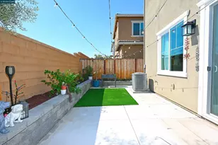 1860 Italia Wy, Tracy, CA 95377 - Photo 33
