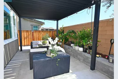 1860 Italia Way, Tracy, CA 95377 - Photo 31