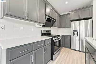 617 Whisper Ln, Pittsburg, CA 94565 - Photo 13