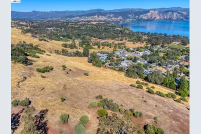 4384 Mountainview Dr, Lakeport, CA 95453 - Photo 27