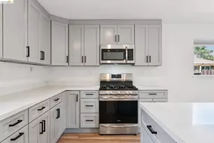 1300 Evergreen Dr, Concord, CA 94520 - Photo 21