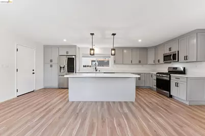 1300 Evergreen Dr., Concord, CA 94520 - Photo 13