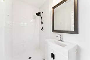 1300 Evergreen Dr, Concord, CA 94520 - Photo 43