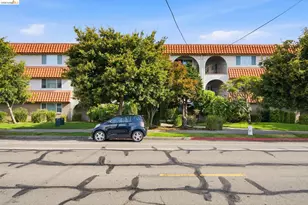 2133 Santa Clara Ave, Alameda, CA 94501 - Photo 33