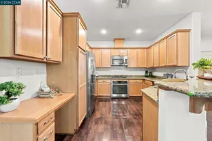 714 Falling Star Dr, Martinez, CA 94553 - Photo 13