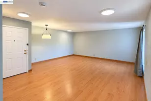 2401 Park Blvd, Oakland, CA 94606 - Photo 3