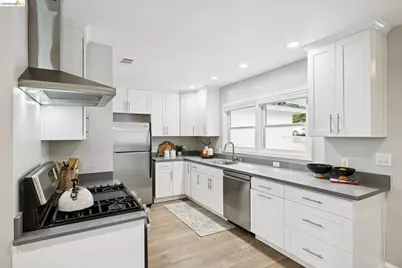 811 Lexington Ave, El Cerrito, CA 94530 - Photo 13