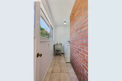1911 Birch Ave, Antioch, CA 94509 - Photo 37