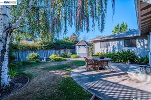 1327 Columbus Ave, Livermore, CA 94550 - Photo 9