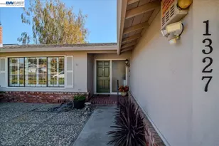 1327 Columbus Ave, Livermore, CA 94550 - Photo 5