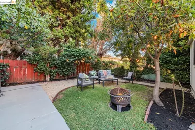 2153 Oregon Street, Berkeley, CA 94705 - Photo 33