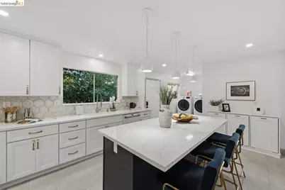 2153 Oregon Street, Berkeley, CA 94705 - Photo 13