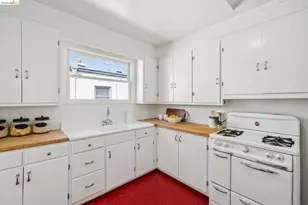 5819 Patton St, Oakland, CA 94618 - Photo 11