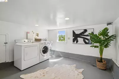 5819 Patton Street, Oakland, CA 94618 - Photo 21