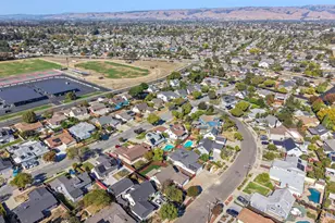 6137 Bennington Dr, Newark, CA 94560 - Photo 47