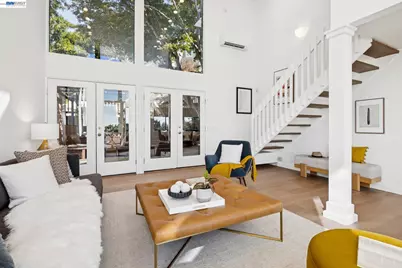 1085 Sterling Ave, Berkeley, CA 94708 - Photo 17