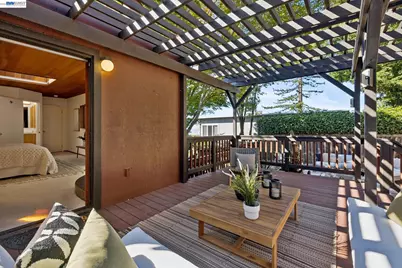 1085 Sterling Ave, Berkeley, CA 94708 - Photo 41