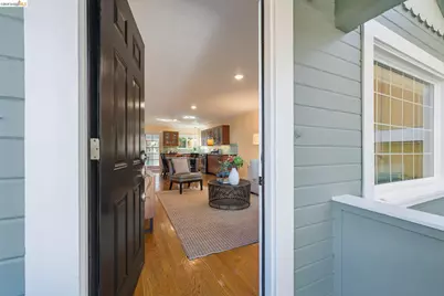 6452 Kensington Ave, Richmond, CA 94805 - Photo 9