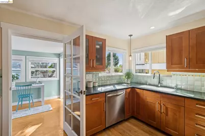6452 Kensington Ave, Richmond, CA 94805 - Photo 17