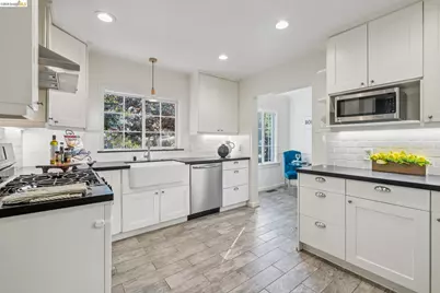 1595 Dwight Way, Berkeley, CA 94703 - Photo 7