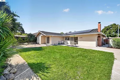 7918 Hillsboro Ct, Pleasanton, CA 94588 - Photo 35