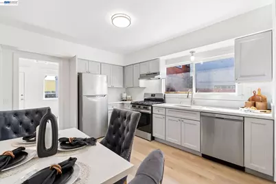 1417 102nd Ave, Oakland, CA 94603 - Photo 15