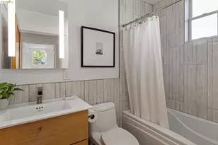 5377 Bryant Ave, Oakland, CA 94618 - Photo 37