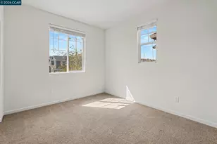 1043 Ashbridge Bay Dr, Pittsburg, CA 94565 - Photo 19