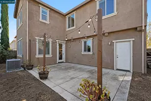 1043 Ashbridge Bay Dr, Pittsburg, CA 94565 - Photo 21
