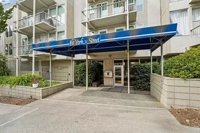 811 York St #136, Oakland, CA 94610 - Photo 5