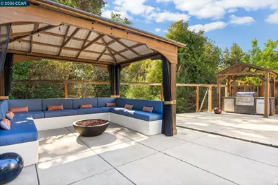 30 Autumn Trail Ln, Walnut Creek, CA 94595 - Photo 29