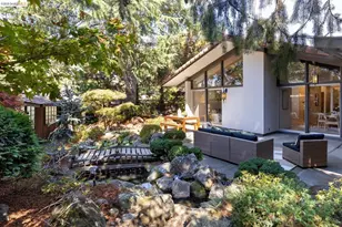81 Elysian Fields Dr, Oakland, CA 94605 - Photo 37