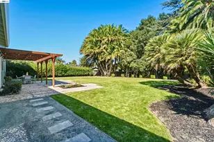 92 Dubost Ct, Danville, CA 94526 - Photo 35