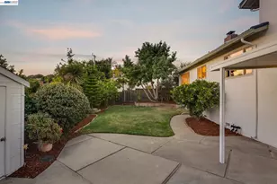 3636 Arcadian Dr, Castro Valley, CA 94546 - Photo 43