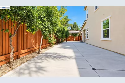 565 Fallsburg Court, Brentwood, CA 94513 - Photo 47